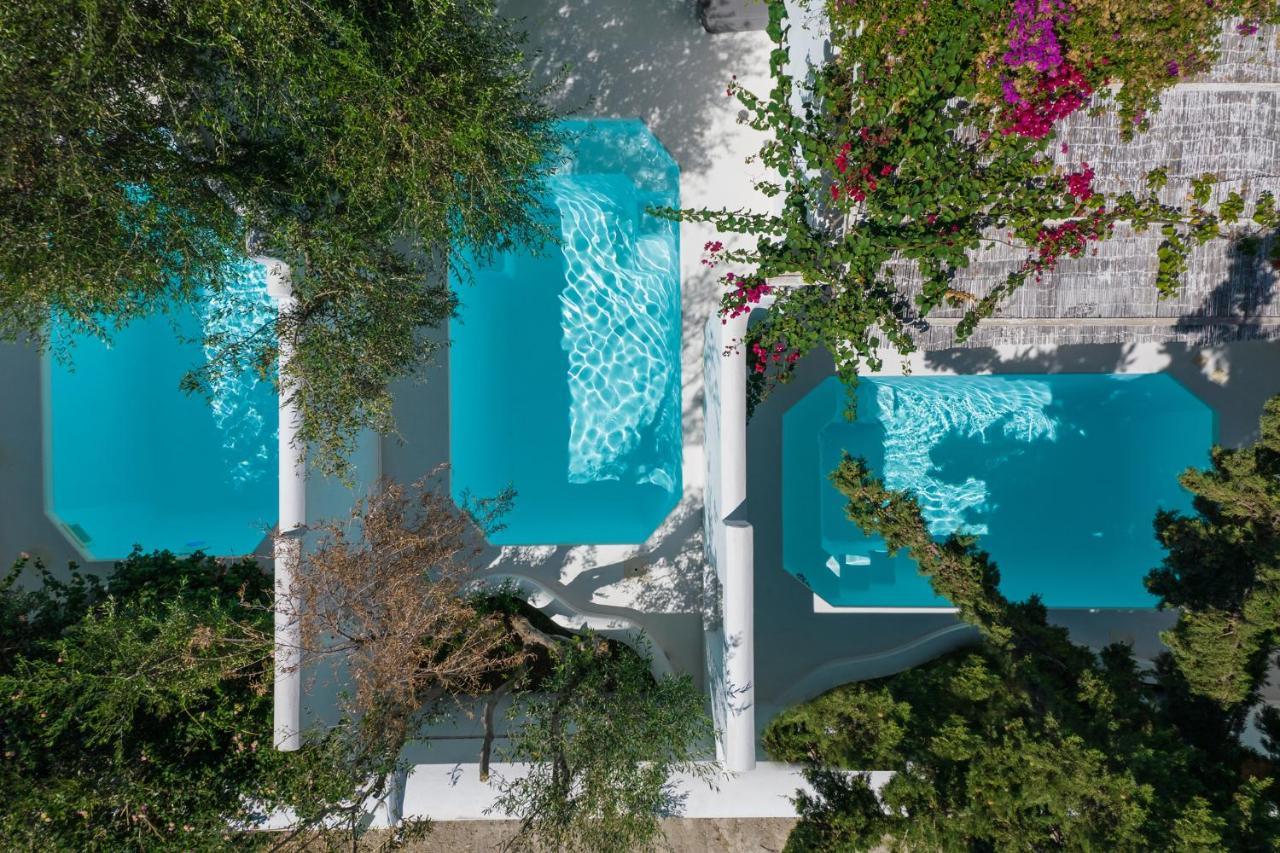 Thalassitra Private Pool Suites Адамас Екстер'єр фото